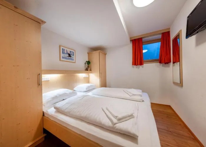 Schoeneben Hochfeld Huette * Вальд (Пинцгау)